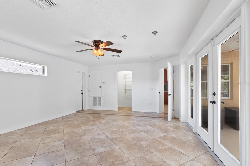 For Sale: $494,000 (4 beds, 3 baths, 2368 Square Feet)