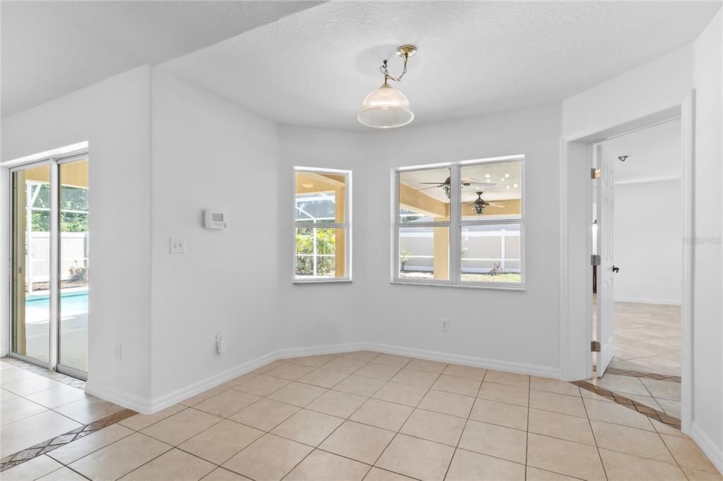 For Sale: $494,000 (4 beds, 3 baths, 2368 Square Feet)