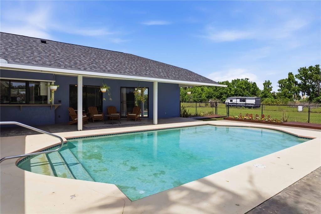 Active With Contract: $599,000 (4 beds, 2 baths, 2423 Square Feet)