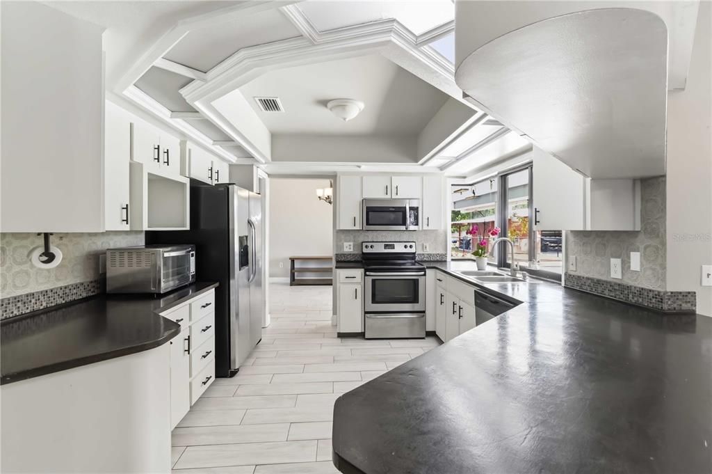 Active With Contract: $599,000 (4 beds, 2 baths, 2423 Square Feet)