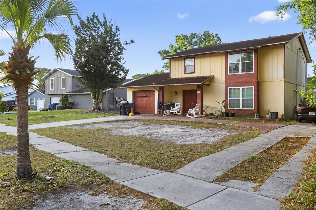 Active With Contract: $375,000 (4 beds, 2 baths, 1730 Square Feet)