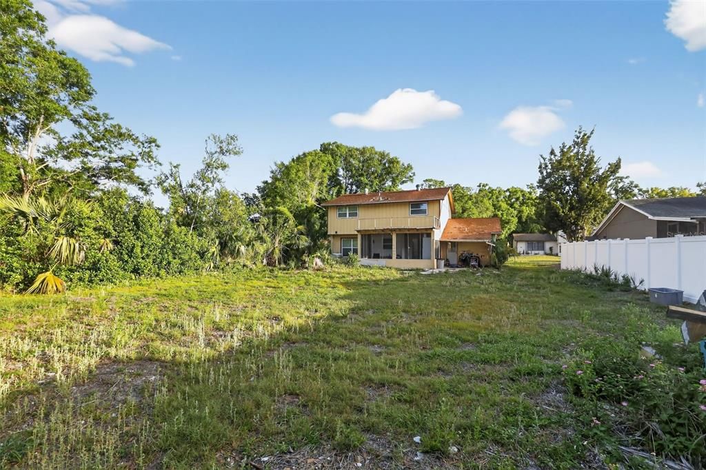 Active With Contract: $375,000 (4 beds, 2 baths, 1730 Square Feet)