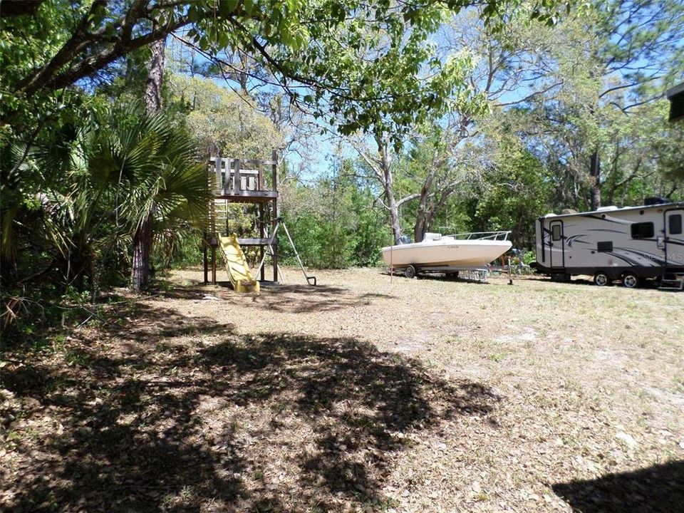 Activo con contrato: $209,900 (2 camas, 2 baños, 1157 Pies cuadrados)
