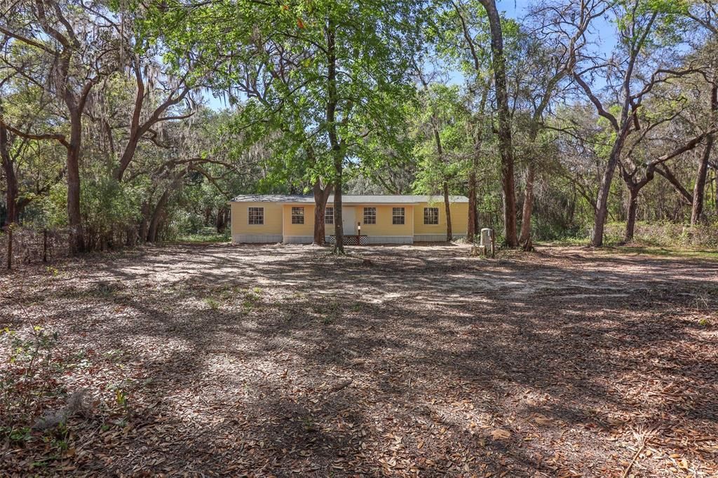 En Venta: $230,000 (3 camas, 2 baños, 1979 Pies cuadrados)
