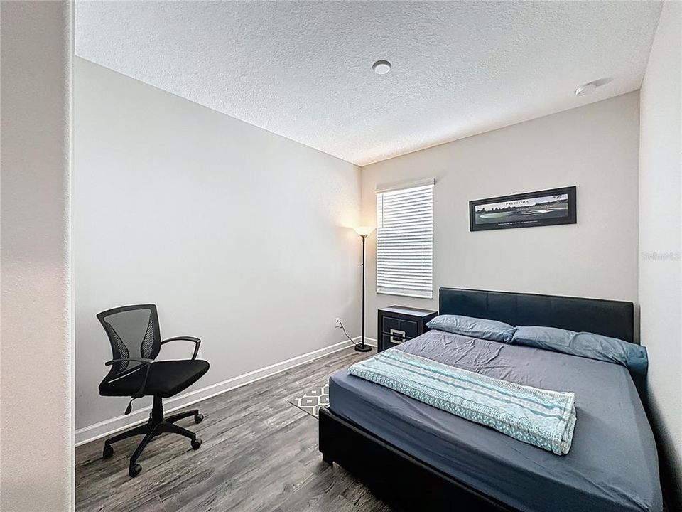 Active With Contract: $329,900 (3 beds, 2 baths, 1612 Square Feet)