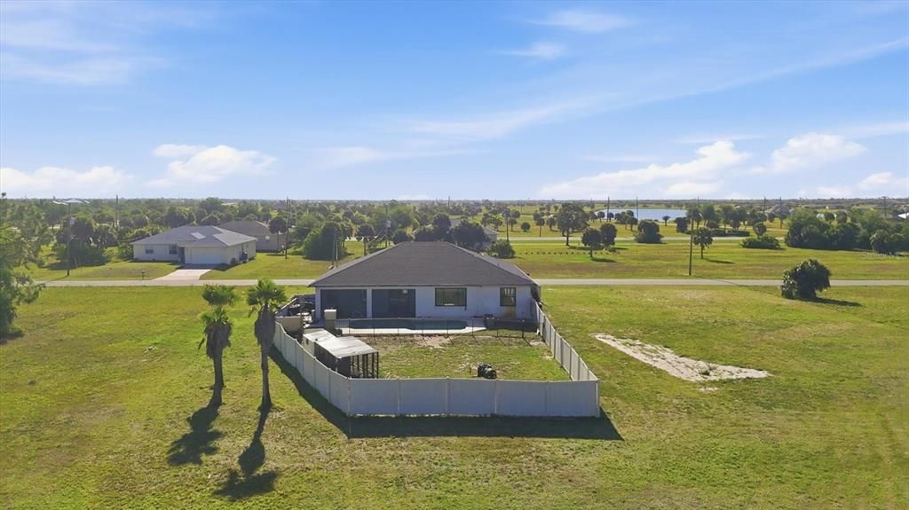En Venta: $494,000 (4 camas, 2 baños, 2261 Pies cuadrados)