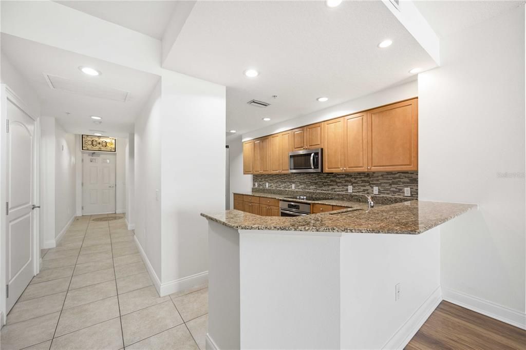 For Sale: $445,000 (2 beds, 2 baths, 1758 Square Feet)