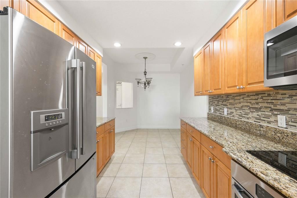 For Sale: $445,000 (2 beds, 2 baths, 1758 Square Feet)