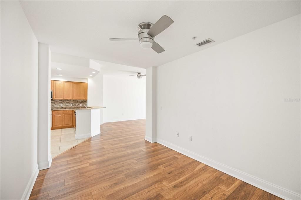 For Sale: $445,000 (2 beds, 2 baths, 1758 Square Feet)