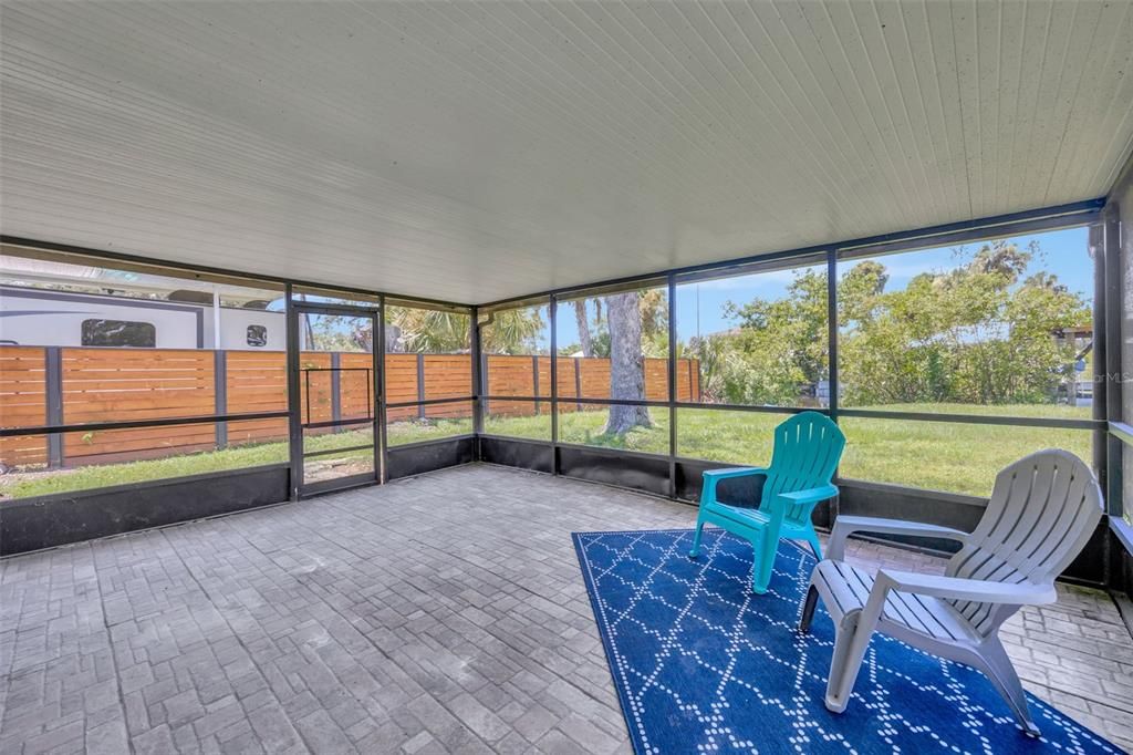For Sale: $519,000 (3 beds, 2 baths, 1471 Square Feet)
