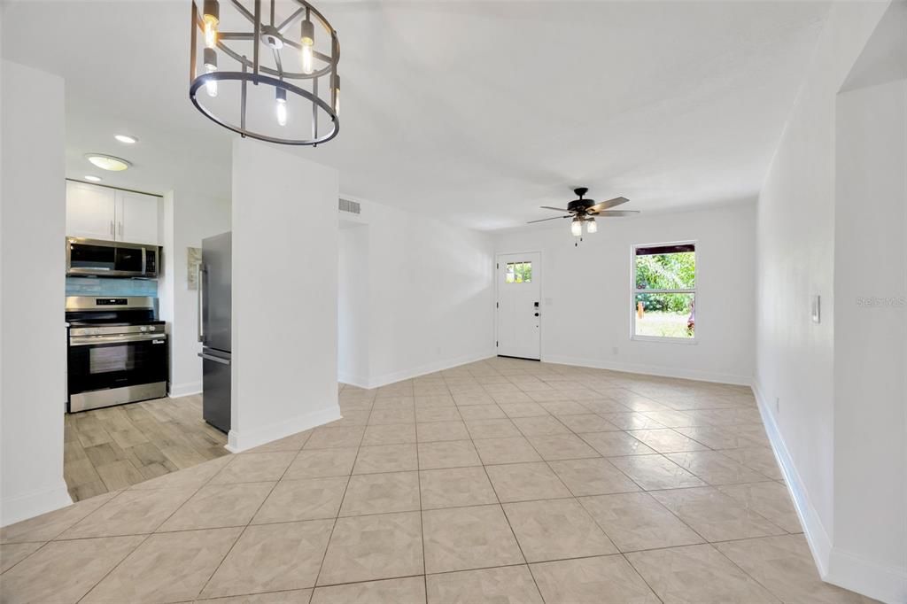 For Sale: $519,000 (3 beds, 2 baths, 1471 Square Feet)