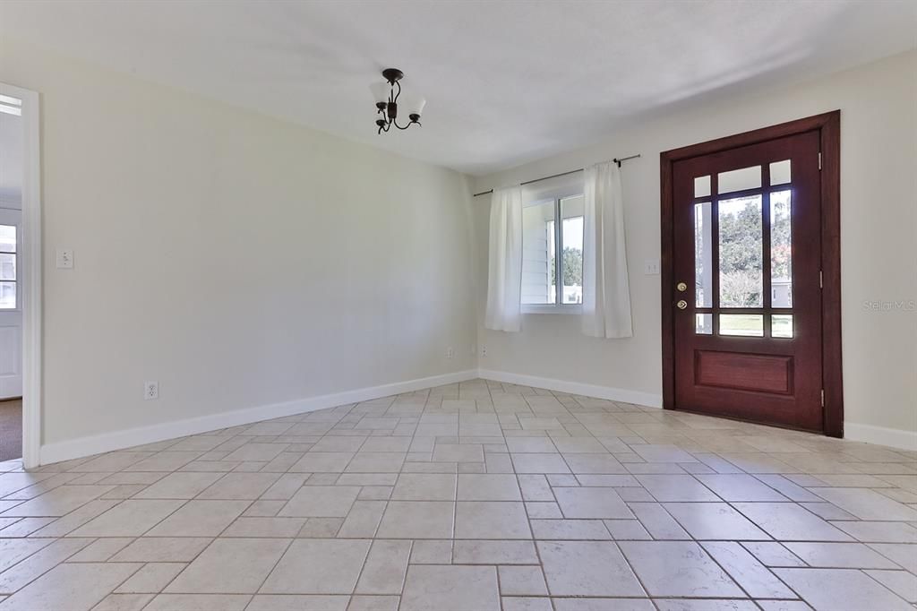Active With Contract: $300,000 (4 beds, 3 baths, 1742 Square Feet)