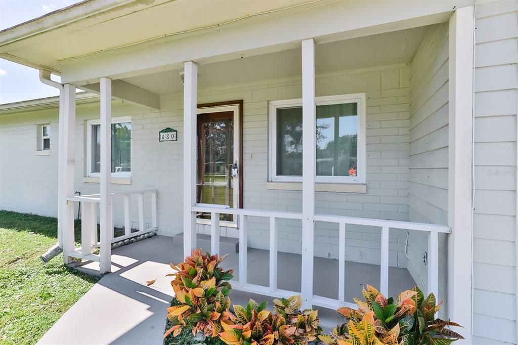 Active With Contract: $300,000 (4 beds, 3 baths, 1742 Square Feet)