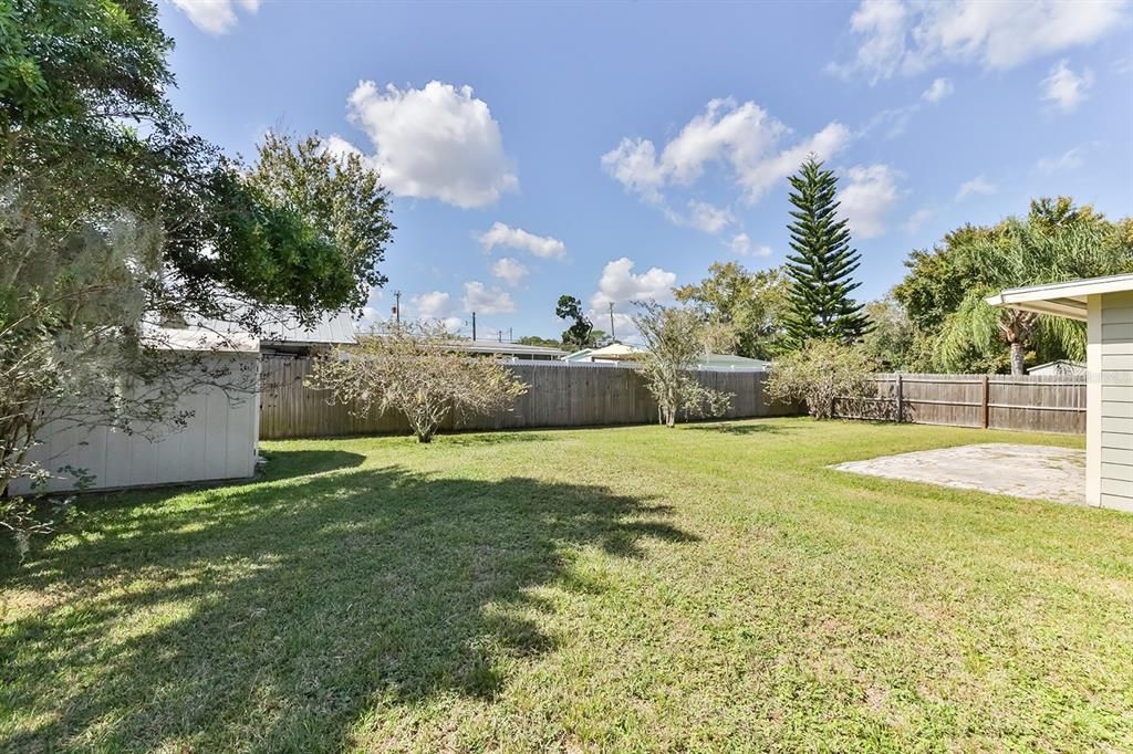 Active With Contract: $300,000 (4 beds, 3 baths, 1742 Square Feet)