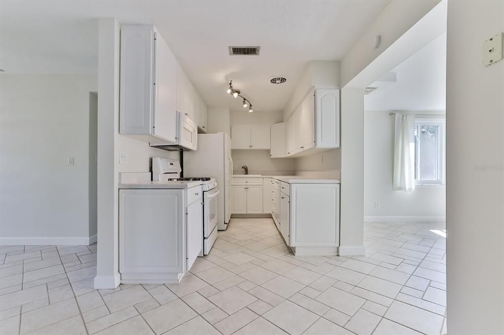 Active With Contract: $300,000 (4 beds, 3 baths, 1742 Square Feet)