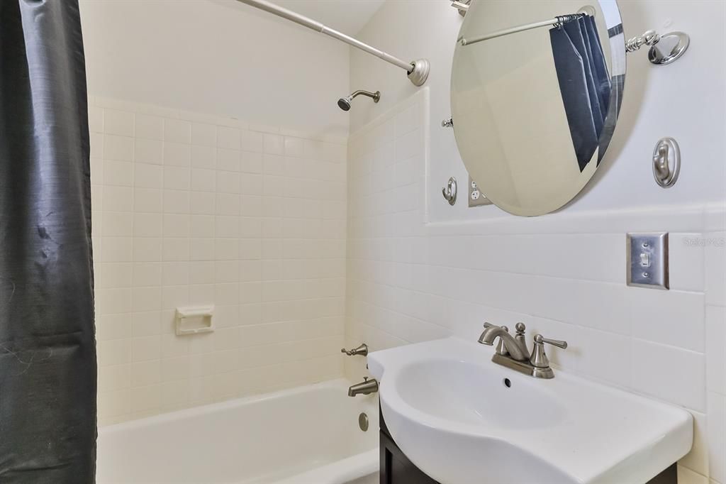 Active With Contract: $300,000 (4 beds, 3 baths, 1742 Square Feet)