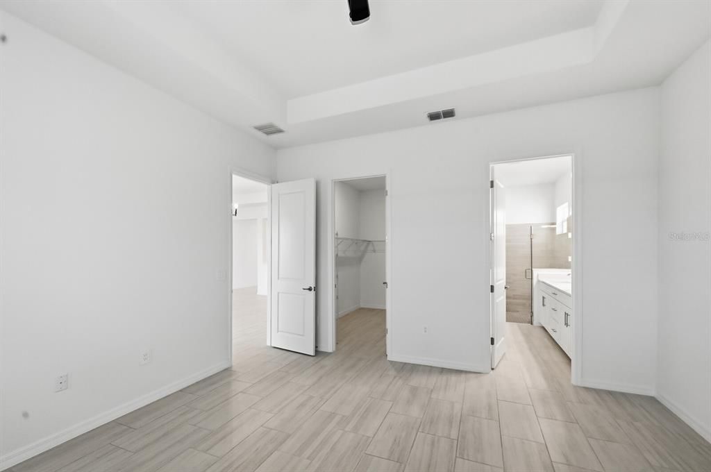 For Rent: $5,200 (4 beds, 2 baths, 2247 Square Feet)
