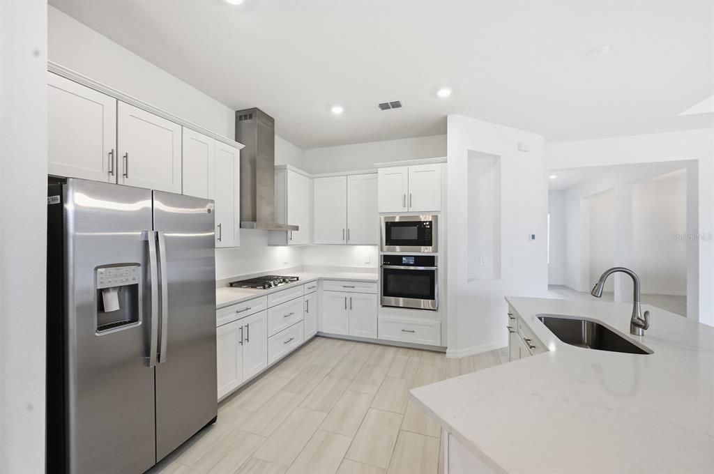 For Rent: $5,200 (4 beds, 2 baths, 2247 Square Feet)