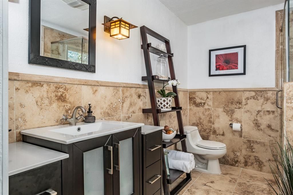 Active With Contract: $549,900 (3 beds, 2 baths, 1563 Square Feet)