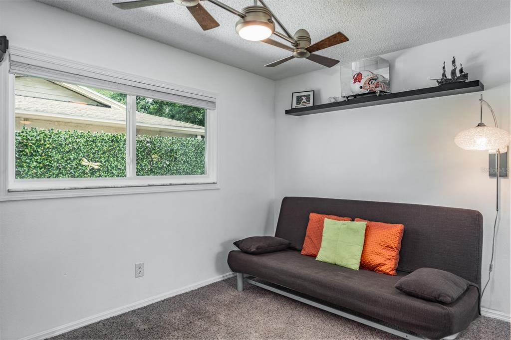 Active With Contract: $549,900 (3 beds, 2 baths, 1563 Square Feet)