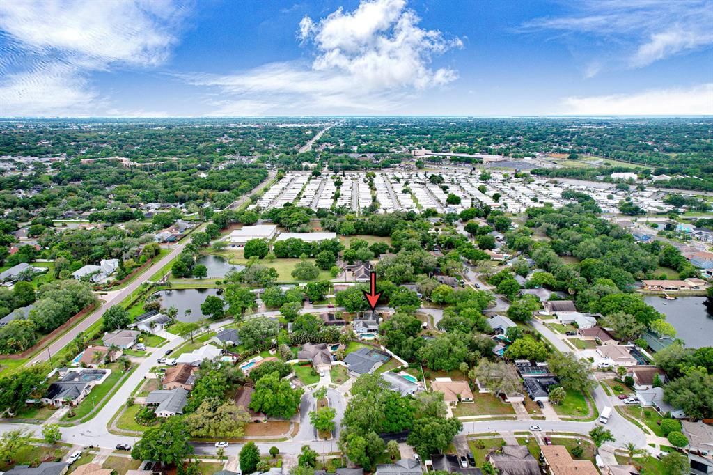 Active With Contract: $549,900 (3 beds, 2 baths, 1563 Square Feet)