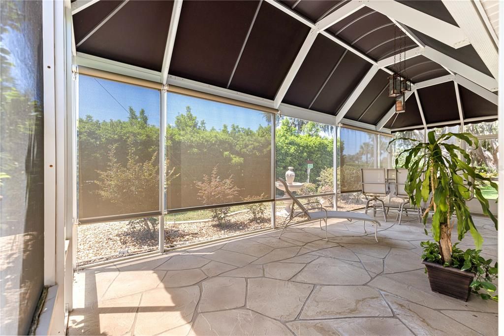Active With Contract: $449,000 (3 beds, 2 baths, 1934 Square Feet)