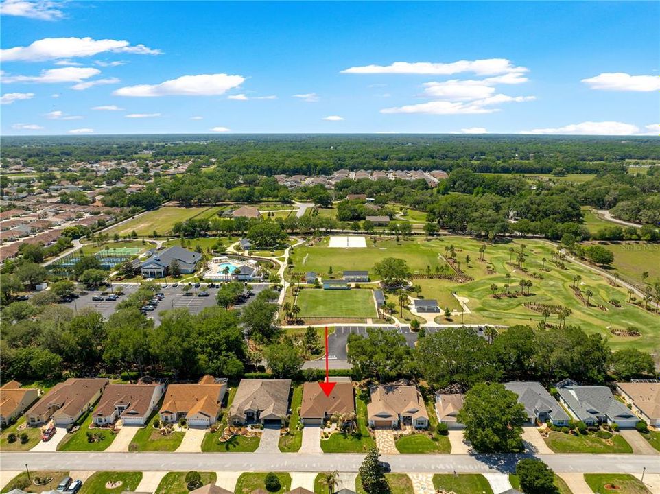Active With Contract: $449,000 (3 beds, 2 baths, 1934 Square Feet)