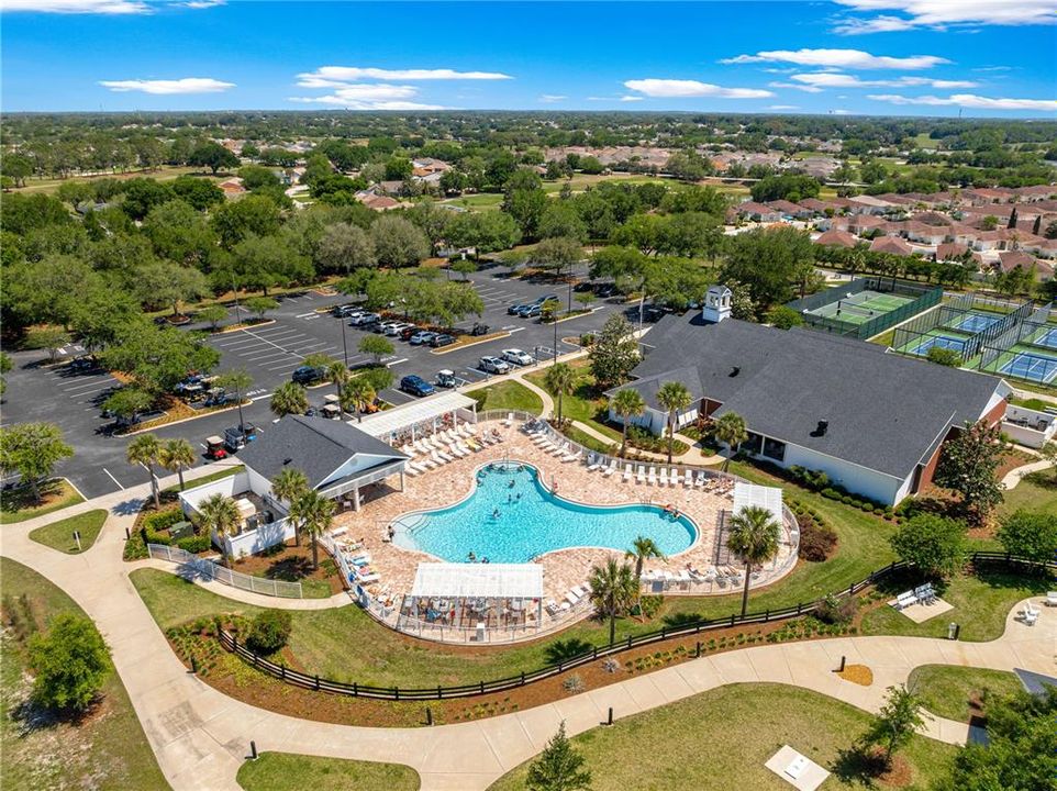 Active With Contract: $449,000 (3 beds, 2 baths, 1934 Square Feet)