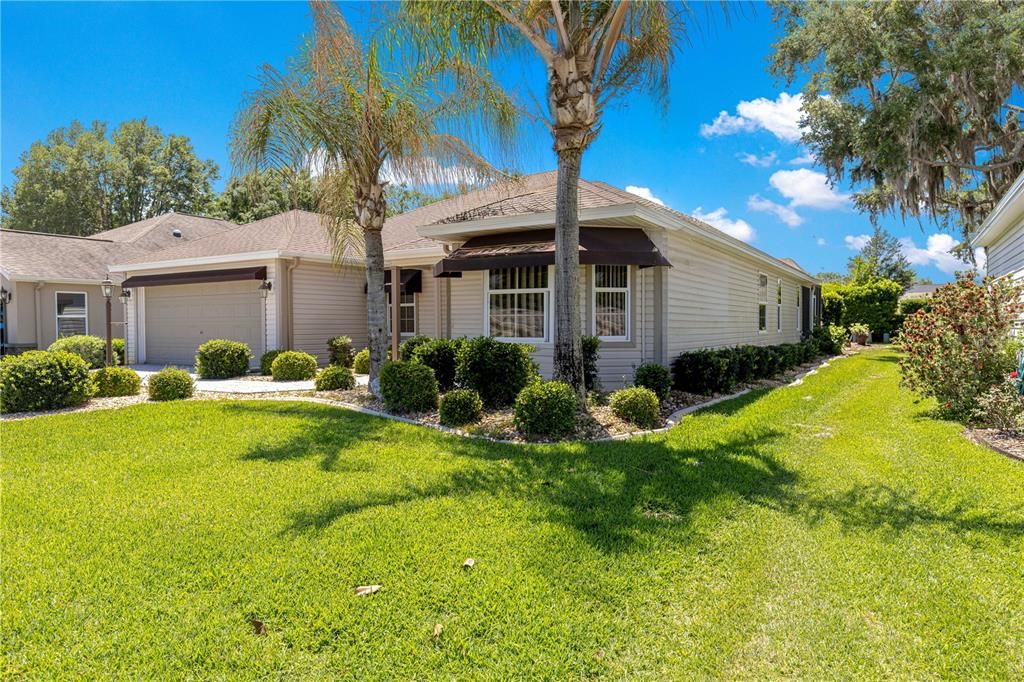 Active With Contract: $449,000 (3 beds, 2 baths, 1934 Square Feet)