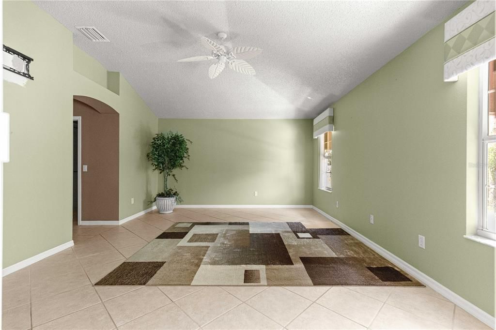 Active With Contract: $449,000 (3 beds, 2 baths, 1934 Square Feet)