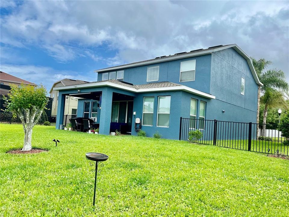 En Venta: $579,900 (4 camas, 3 baños, 2890 Pies cuadrados)