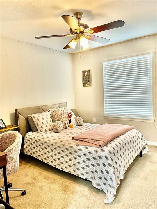 En Venta: $579,900 (4 camas, 3 baños, 2890 Pies cuadrados)