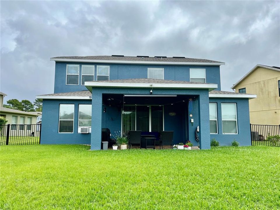 En Venta: $579,900 (4 camas, 3 baños, 2890 Pies cuadrados)