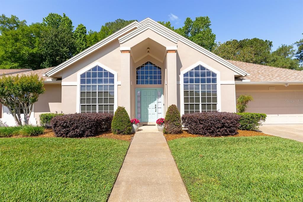 Active With Contract: $560,000 (4 beds, 2 baths, 2619 Square Feet)