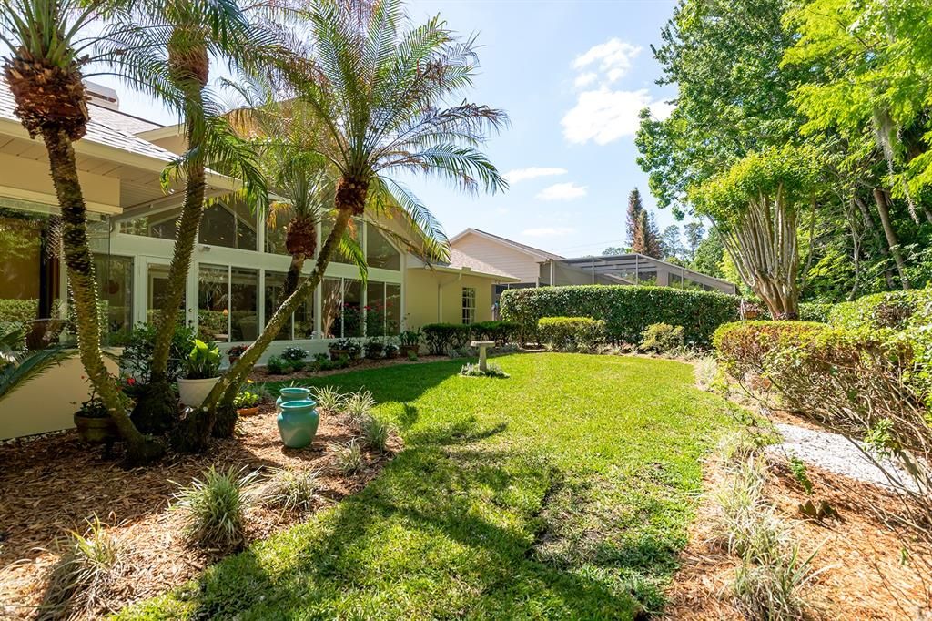 Active With Contract: $560,000 (4 beds, 2 baths, 2619 Square Feet)