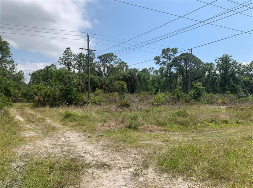 待售: $22,500 (0.33 acres)