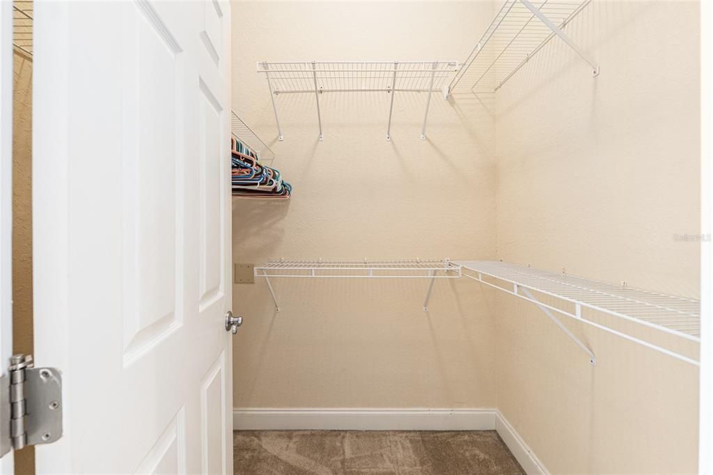 Active With Contract: $345,000 (3 beds, 2 baths, 1664 Square Feet)