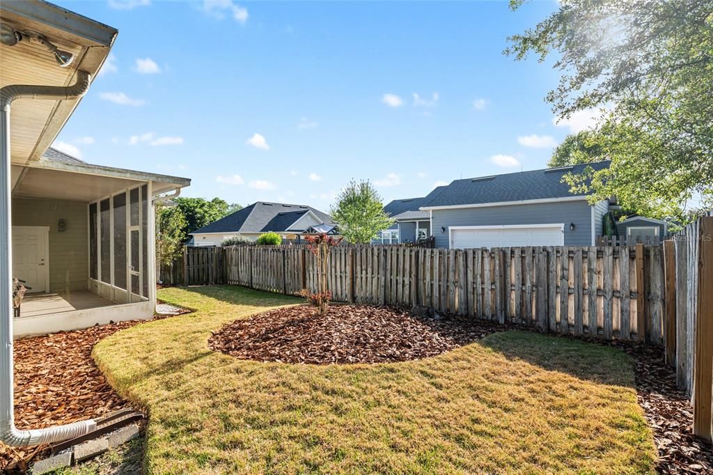 Active With Contract: $345,000 (3 beds, 2 baths, 1664 Square Feet)