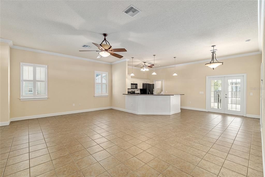 Active With Contract: $345,000 (3 beds, 2 baths, 1664 Square Feet)