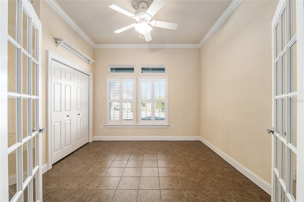 Active With Contract: $345,000 (3 beds, 2 baths, 1664 Square Feet)