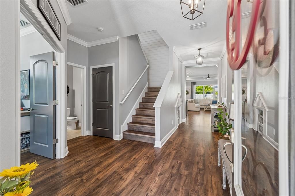 Active With Contract: $758,000 (4 beds, 2 baths, 2848 Square Feet)