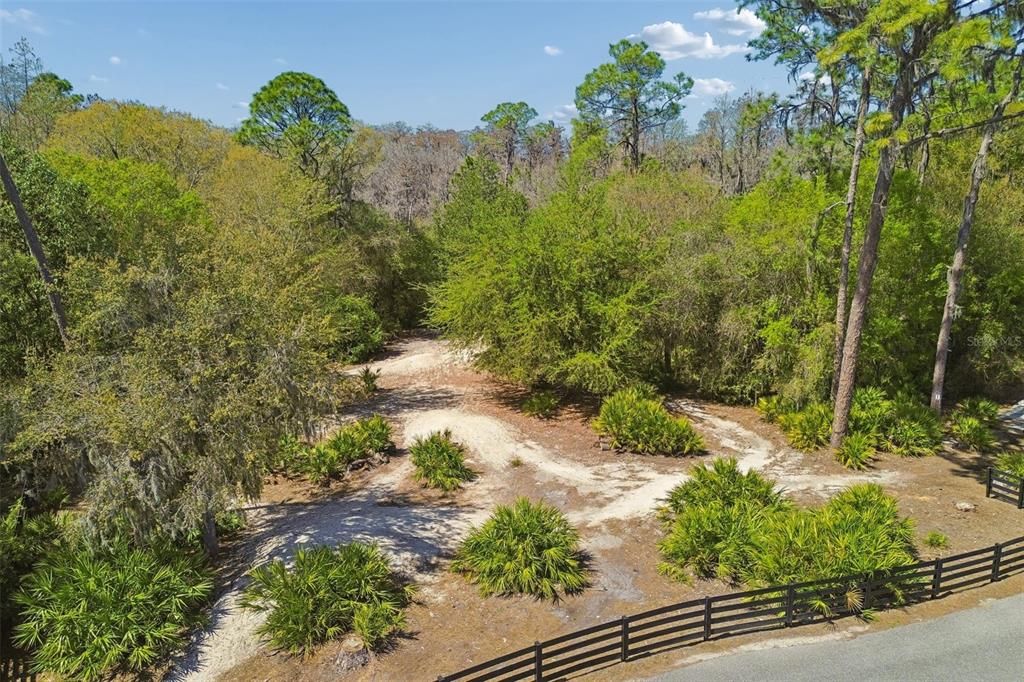 Active With Contract: $758,000 (4 beds, 2 baths, 2848 Square Feet)