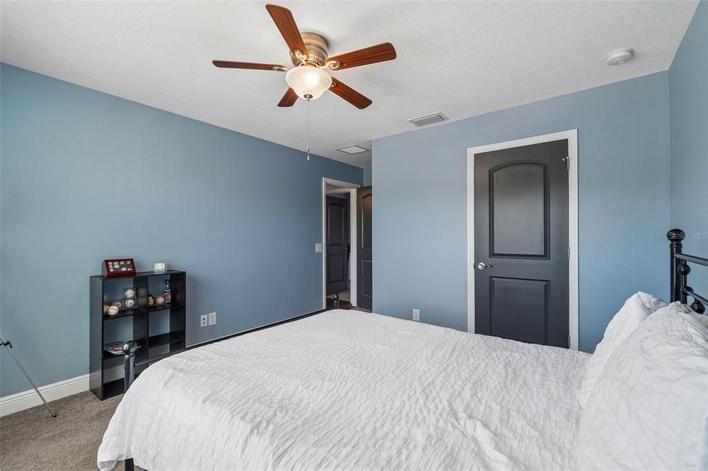 Active With Contract: $758,000 (4 beds, 2 baths, 2848 Square Feet)