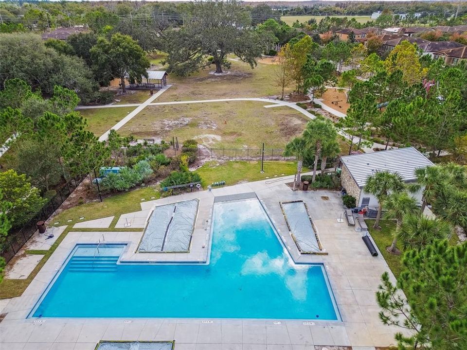 Active With Contract: $758,000 (4 beds, 2 baths, 2848 Square Feet)