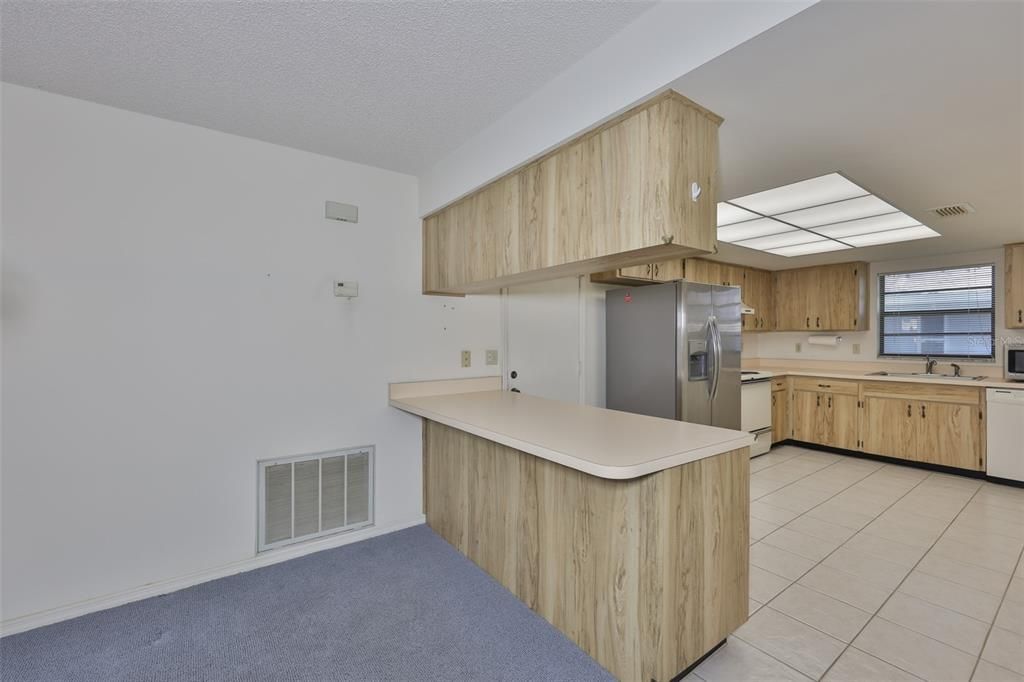 For Sale: $159,000 (2 beds, 2 baths, 1516 Square Feet)