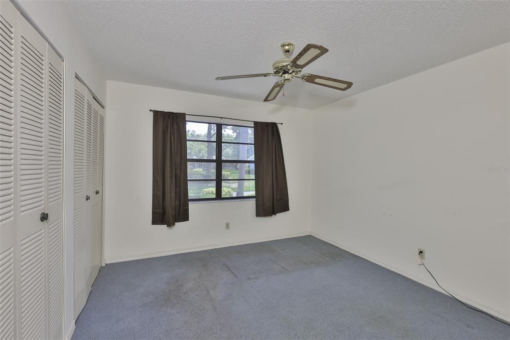 For Sale: $159,000 (2 beds, 2 baths, 1516 Square Feet)
