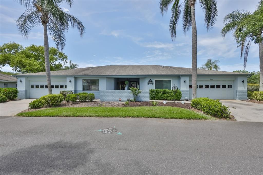 For Sale: $159,000 (2 beds, 2 baths, 1516 Square Feet)