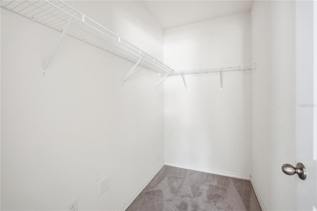 В аренду: $2,250 (4 спален, 2 ванн, 1516 Квадратных фут)