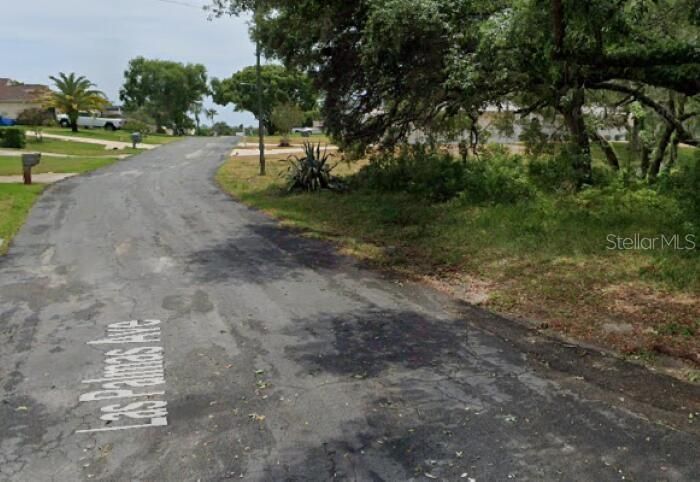 На продажу: $17,900 (0.29 acres)
