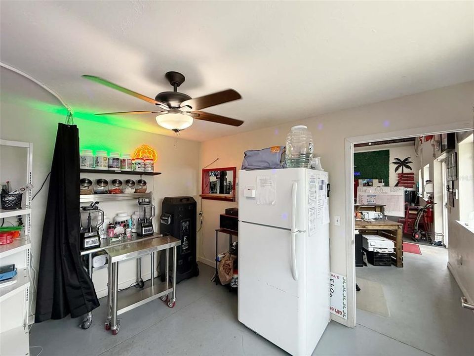 For Sale: $1,100,000 (0 beds, 0 baths, 4000 Square Feet)